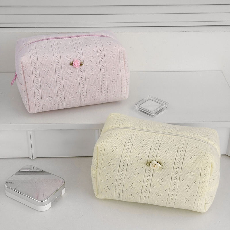 Borsa per il trucco floreale c - Korean Skincare Routine recensione e prezzo